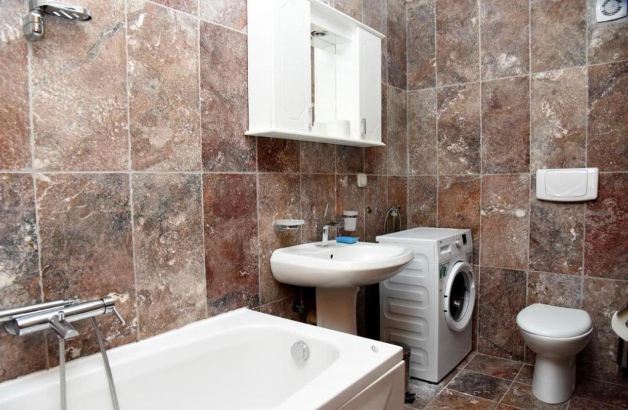 Apartments Barba Котор Екстер'єр фото