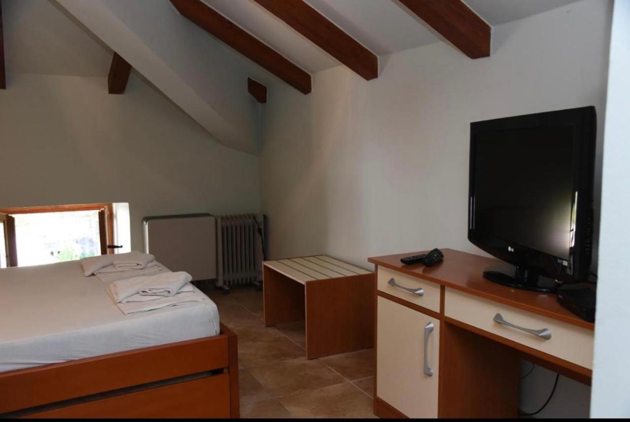 Apartments Barba Котор Екстер'єр фото